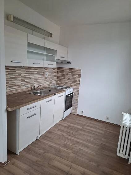 Pronájem bytu 2+kk, 40 m2, Bílina, ulice Síbova, okres Teplice