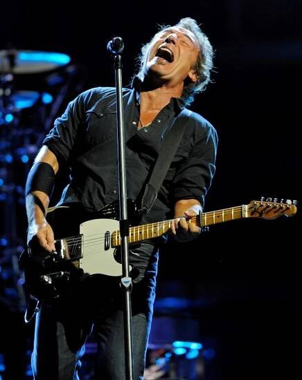 Desetitisíce zklamaných fanoušků! Bruce Springsteen odložil pražský koncert kvůli hlasivkám