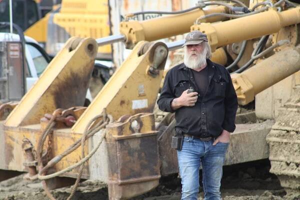 Tony Beets - Goldminer, Personality