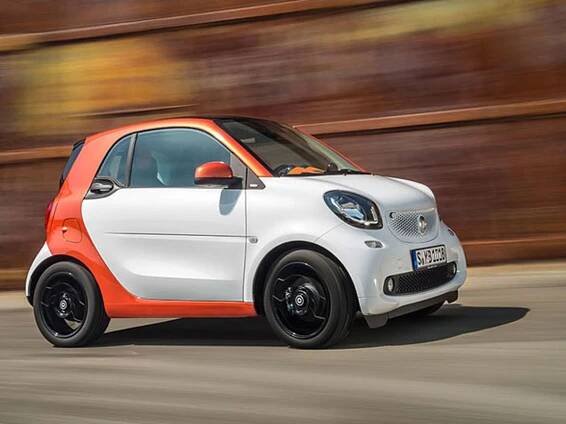 Nové Smarty ForTwo a ForFour znají své německé ceny