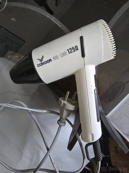 Fén na vlády Condor Air Line 1250