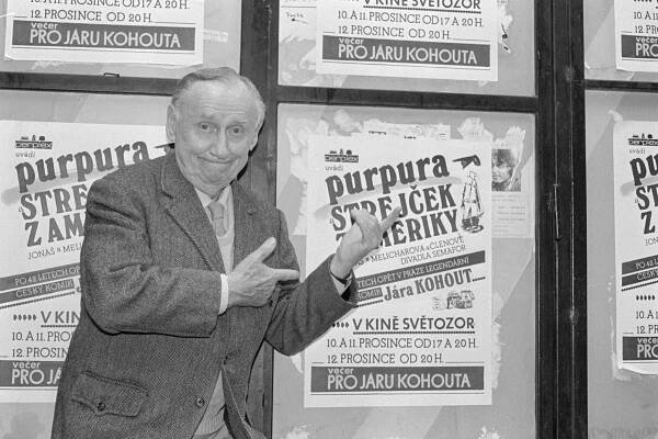 Jára Kohout bavil doma i ve světě. Slavnému komikovi zemřel čtyřletý syn, jeho druhá žena byla o 60 let mladší