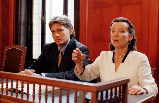 Fröhlich geschieden - Z filmu - Rainhard Fendrich, Krista Stadler