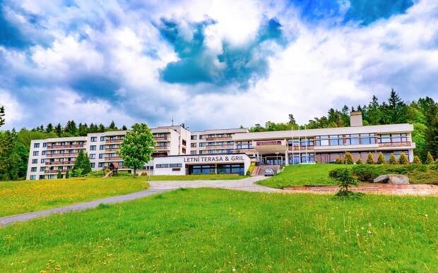 Luhačovice: Relaxační pobyt v Hotelu Harmonie *** s lázeňskými procedurami, fitness centrem a polopenzí - 24travel.cz