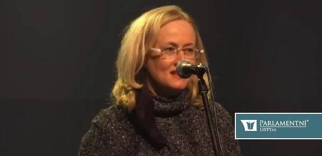 Monika Pajerová rozsvítila pódium Chvilek: Jsme v civilizované Evropě, ale nechováme se tak. Výsměch Václavu Klausovi, pokud tedy ještě žije