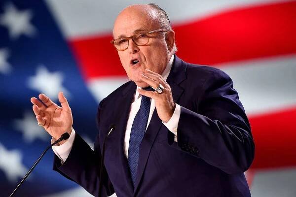 Rudy Giuliani’s 60-Point Dive in Popularity Poll Stuns Data Reporter: ‘Never Seen Anything Like This’