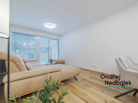 Prodej bytu 2+kk 56 m², Kvítková, Zlín