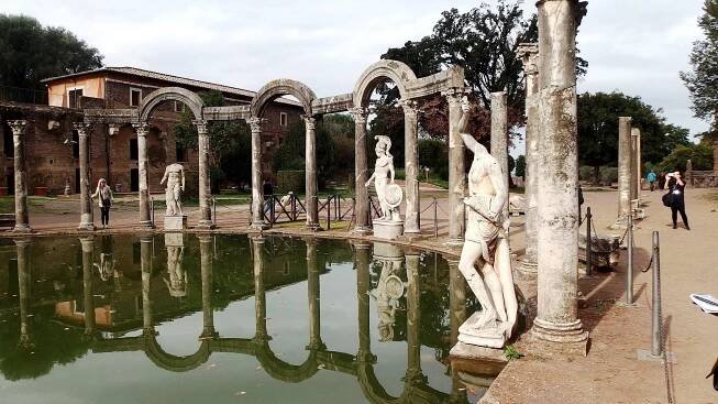 Hadriánova vila (Villa Adriana)