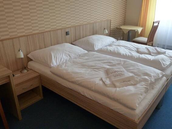 hotel 186 (137)