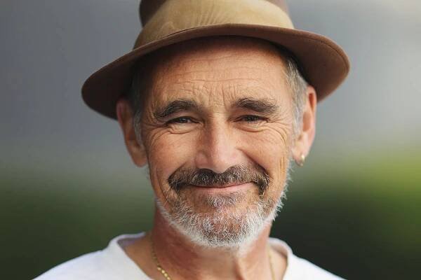 Mark Rylance opted for ‘distilled garlic solution’ instead of Covid vaccine