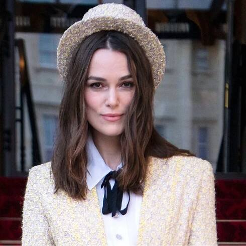 keira-knightley-buckingham-palace-275029-1544729375928-square