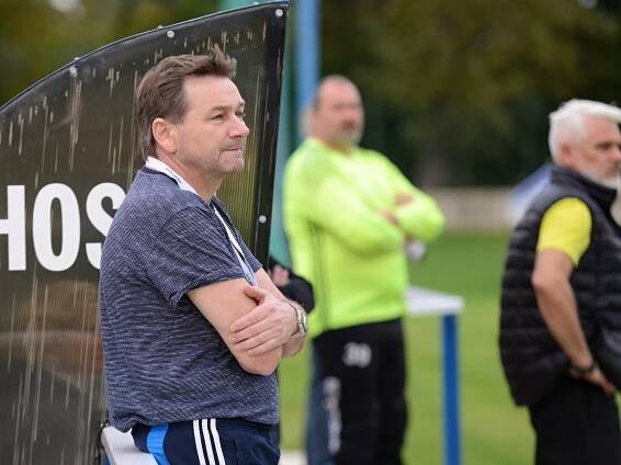 Po derby ve Vrdech si trenér Bílého Podolí stěžoval na tendenční pískání