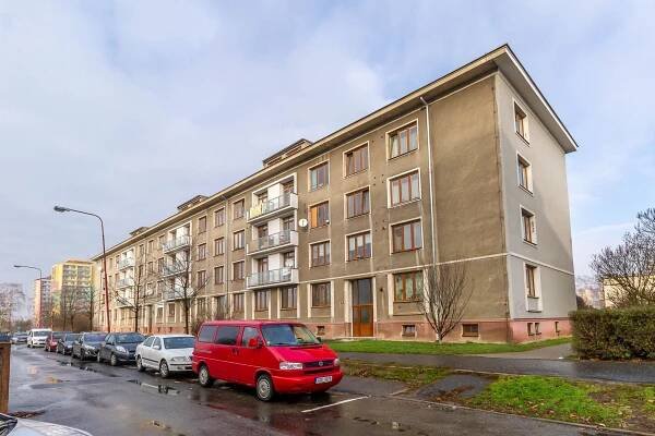 Byt DV 2+1 Nera 893 | Jiří Šimon - realitní makléř s 24 letou praxí / profesionální realitní služby
