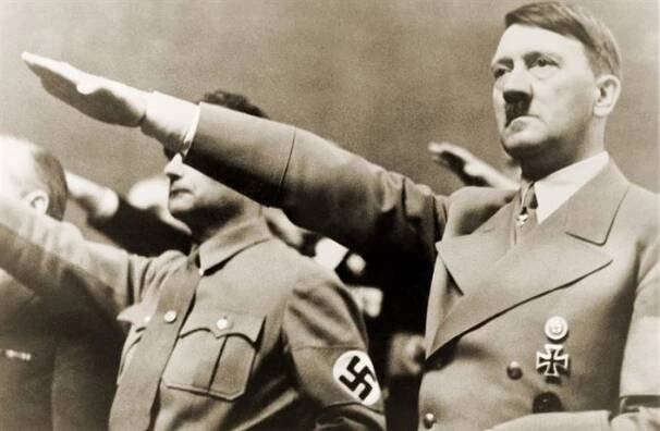 Hitlerův synovec sloužil u amerického námořnictva