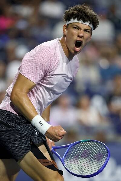 Ben Shelton Wins First Masters 1000 Title in Toronto