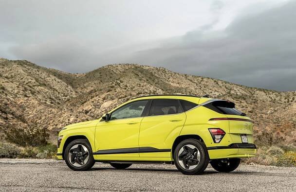 2024 Hyundai Kona Electric is Bigger, Better - The Green Car Guy
