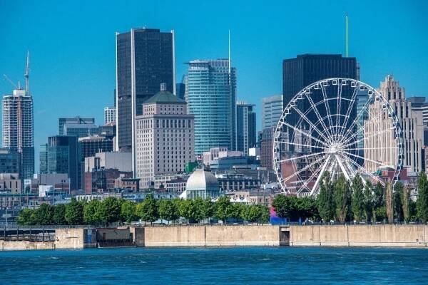Essential Stops Driving Toronto to Montreal