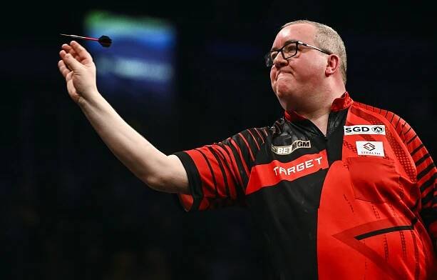 Premier League Darts: Michael van Gerwen vs Stephen Bunting Odds, Tips and Prediction