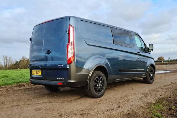 Ford Transit Custom Trail review, L2, DCiV, 2020, rear view, Chrome Blue