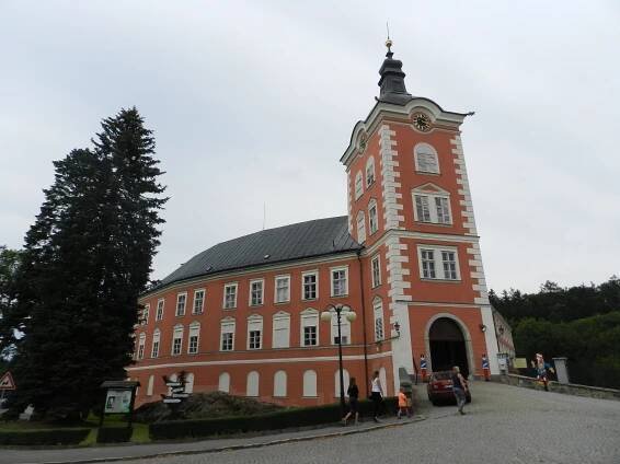 THE 10 CLOSEST Hotels to Nová Včelnice Station, Kamenice nad Lipou