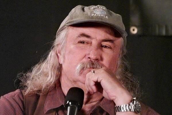 Zemřel americký zpěvák, skladatel a kytarista David Crosby, rocková legenda