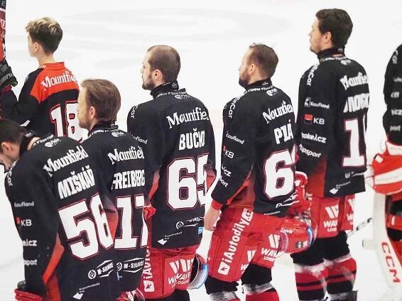 Extraliga zná prvního finalistu. Pardubice zatím ztratily v play-off jeden zápas