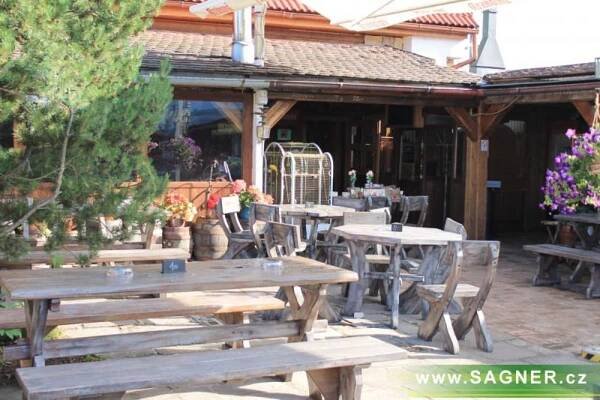 ÚVOD - RESTAURACE - Sagner.cz