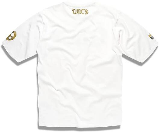 Zadní strana pánského bílého trička UNCS s potiskem, streetwear oblečení pro muže až do velikosti 6XL.