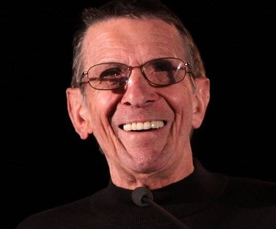Leonard Nimoy Biography - Facts, Childhood, Family Life & Achievements