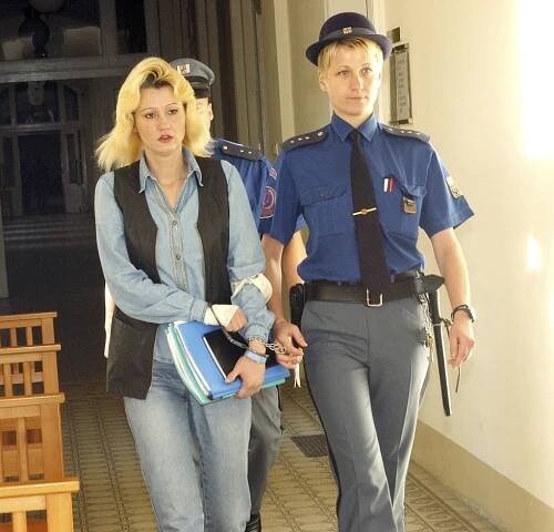 Blonďatá bestie Fabiánová zavraždila čtyři lidi: Její matka po letech poprvé promluvila