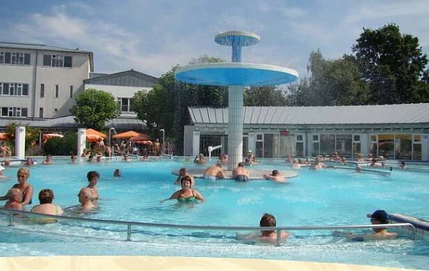 Bad Füssing, Therme Eins, večerní - trasa 2 z Milevska, Písku, Strakonic a Vimperka - Lázně