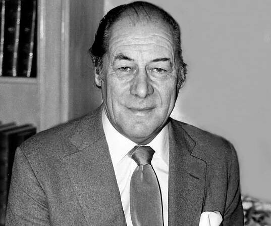 Rex Harrison Biography - Facts, Childhood, Family Life & Achievements