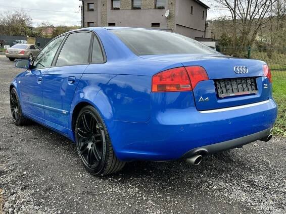 ▶️AUDI A4 B7 3.2FSI 188KW QUATTRO, AL18, VÝHŘEV, BI-XENON, ESP◀️ – Autobazar AUTO-GALERIE Most