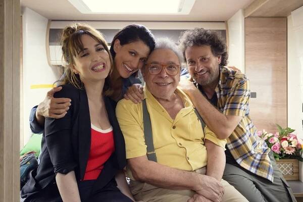 Chiara Francini, Giulia Bevilacqua, Nino Frassica, Leonardo Pieraccioni - Pare parecchio Parigi - Z natáčení