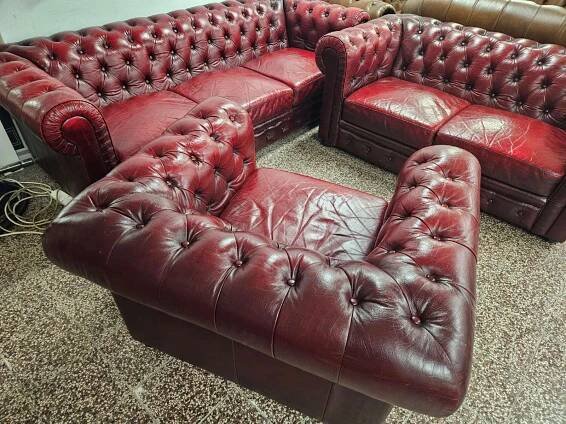 Chesterfield DARK RED – Bazár Trnava