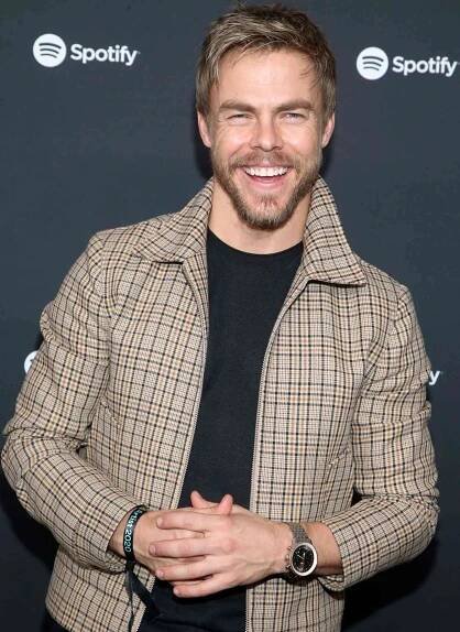Derek Hough to Appear in Season 2 of High School Musical: The Musical: The Series