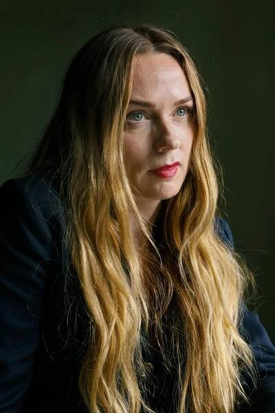 Kerry Condon on 'Banshees,' Colin Farrell and donkey improv - Los Angeles Times
