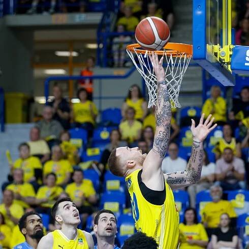 FOTO: Olomoucko loupilo v Opavě, ve čtvrtfinálové sérii vede