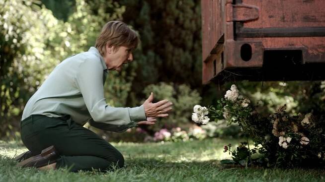 Karla, Rosalie und das Loch in der Wand - Z filmu - Ruth Reinecke