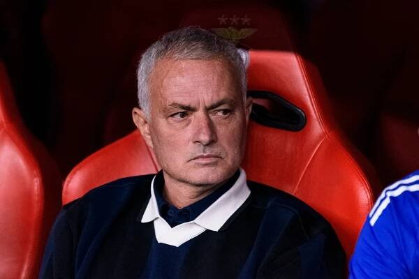Mourinho parted ways with Fenerbahce in a shock decision