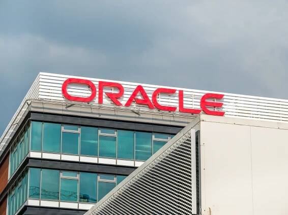 Meta considers tapping Oracle for AI cloud compute in potential $20B deal: report