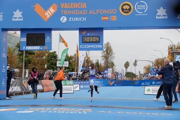 A Valencia Half Marathon with records for the history books