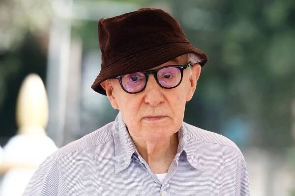 Woody Allen defends appearance at Moscow film festival