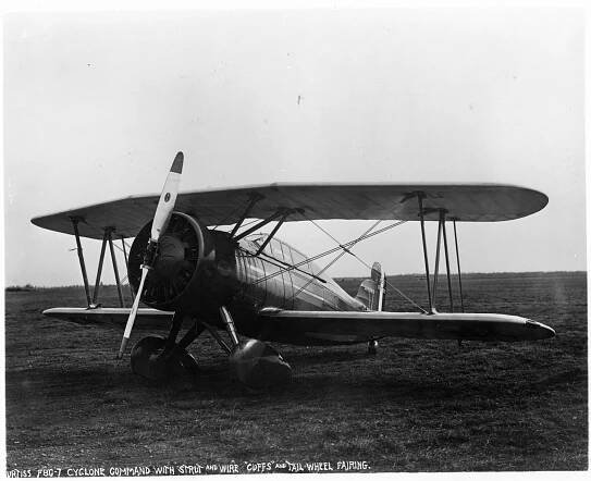 Curtiss Falcon - Wikipedia