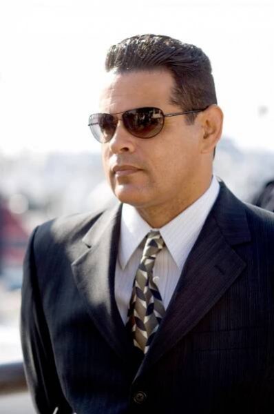 Raymond Cruz