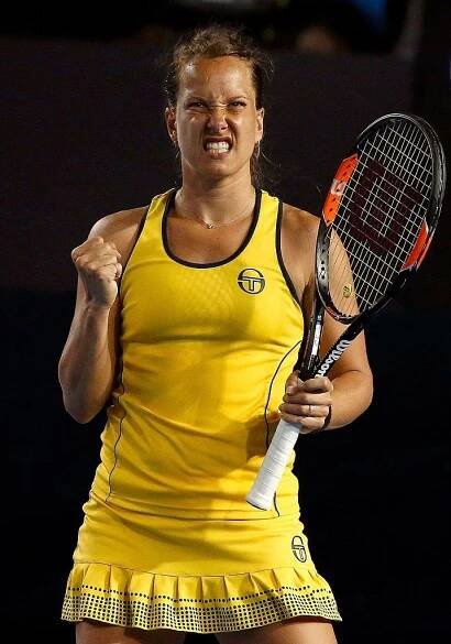 Strýcová je v Dubaji v semifinále, Berdych zdolal Zvereva až po boji