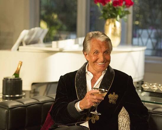 Americká manželka - Dědictví - Z filmu - George Hamilton