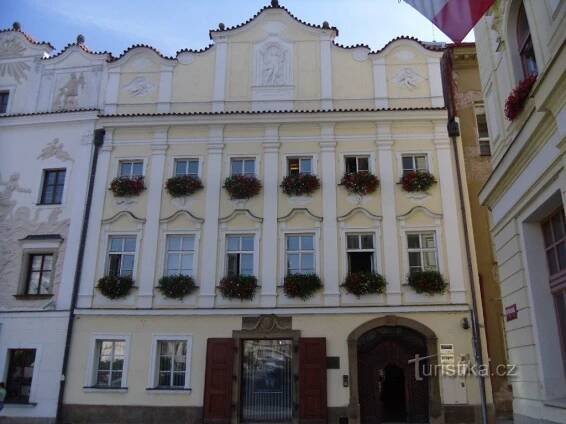 Pardubice - Stará lékárna - Dům, budova