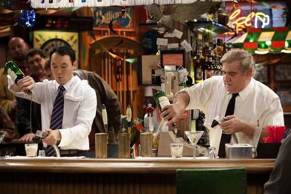 Steve Byrne, Dan Lauria - Sullivan a syn - Z filmu
