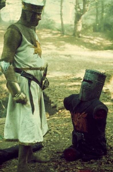 Monty Python a Svatý Grál 2D/T